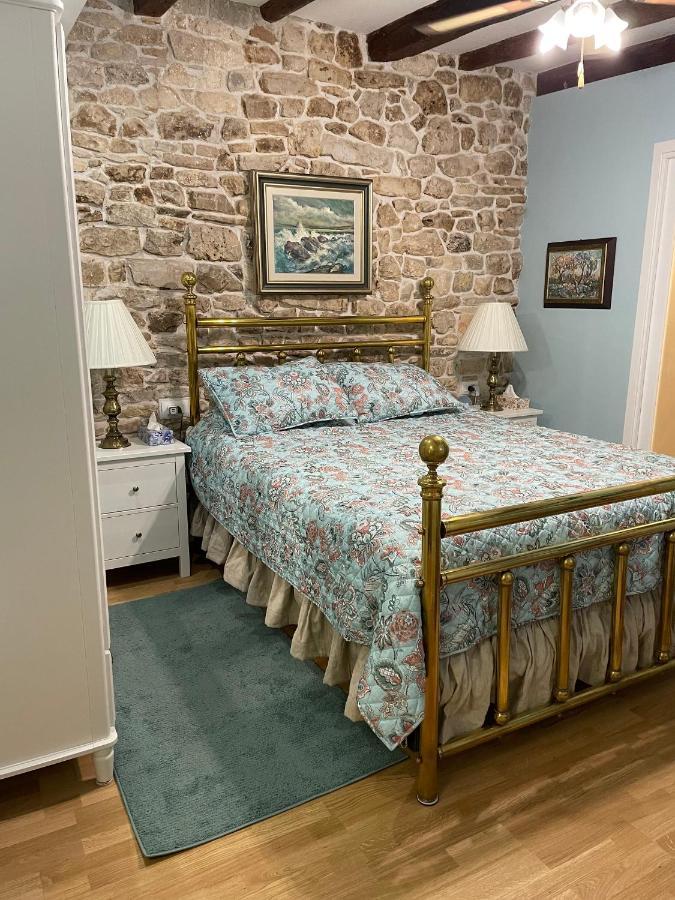 רוביני Studio Apartment Sweet Dreams מראה חיצוני תמונה