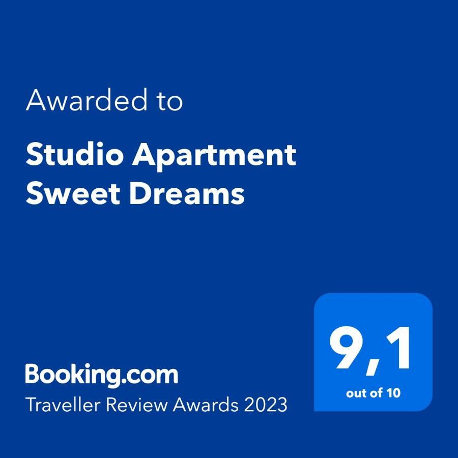 רוביני Studio Apartment Sweet Dreams מראה חיצוני תמונה